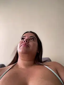 AliceStarshine online show from 02-17-25, 02:59