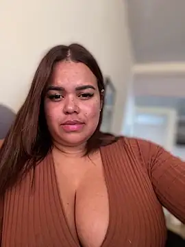 AliceStarshine online show from 02-26-25, 06:11