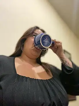 AliceStarshine online show from 03-01-25, 11:47