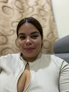 AliceStarshine online show from 03-20-25, 02:51