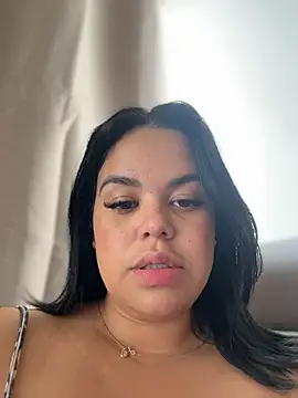 Snapshot of AliceStarshine chatting on 01-15-26, 04:00 AliceStarshine online show from 01-15-26, 04:00