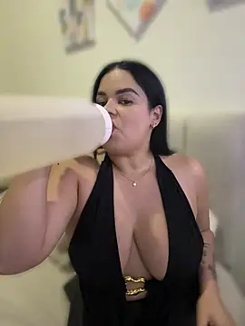 AliceStarshine online show from 04-26-26, 02:53