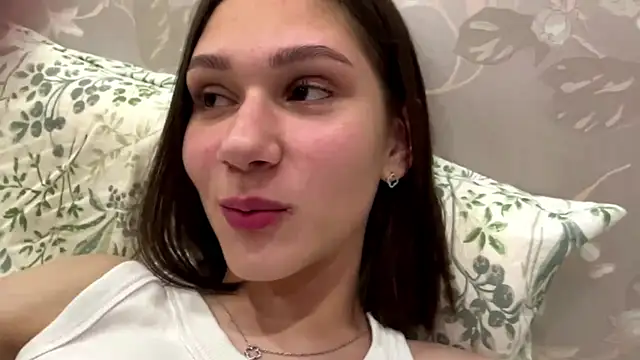 SmileEveryDays online show from 07-18-26, 07:39
