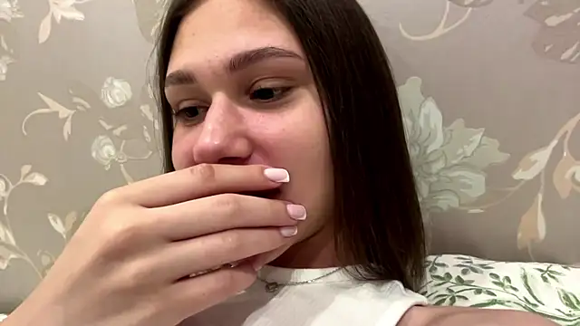 SmileEveryDays online show from 07-19-26, 06:11