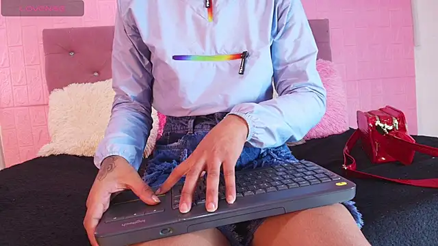 Skinny slut Nasty online show from 07-15-26, 01:49