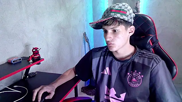Pablito Junior11 online show from 07-18-26, 02:05