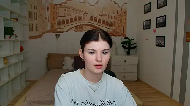 AnnaYount online show from 07-13-26, 11:24
