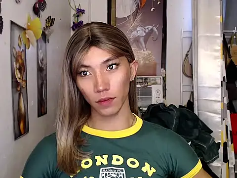 urasianfairyxx online show from 07-20-26, 06:38