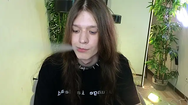 Snapshot of l1l2th chatting on 07-07-26, 03:05 l1l2th online show from 07-07-26, 03:05