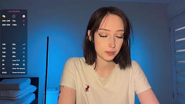 Snapshot of JanetteMussy chatting on 07-20-26, 06:43 JanetteMussy online show from 07-20-26, 06:43