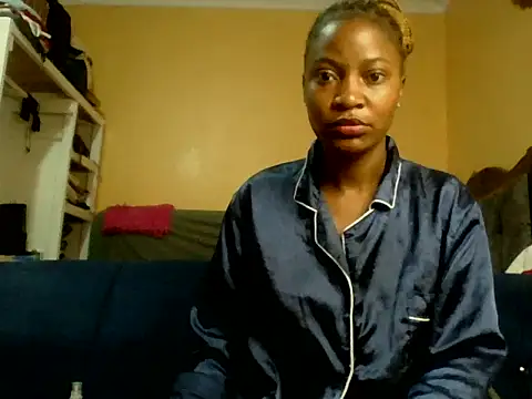 Snapshot of sexybaddie27 chatting on 07-11-26, 04:37 sexybaddie27 online show from 07-11-26, 04:37