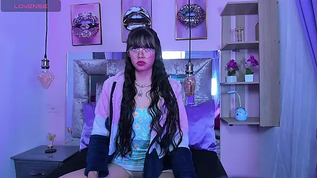 alexia frox online show from 07-13-26, 11:24