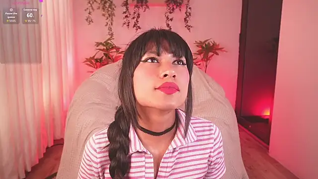 Snapshot of Valeria_777__ chatting on 07-19-26, 07:39 Valeria 777 online show from 07-19-26, 07:39
