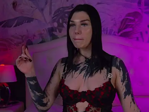 IvyDarkness online show from 07-13-26, 07:16