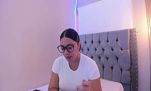 Kataleya Monet  online show from 07-18-26, 12:20