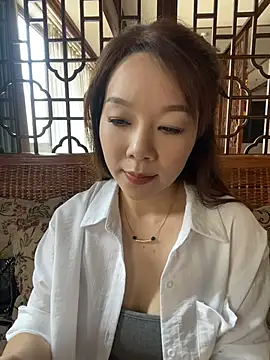 si-si-love online show from 07-23-26, 06:11