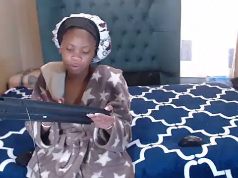 EssenceChubby online show from 07-28-26, 10:21