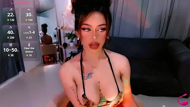 pixie bryte online show from 07-22-26, 04:04