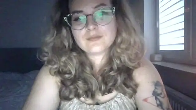 Snapshot of LucyTease chatting on 07-08-26, 06:34 LucyTease online show from 07-08-26, 06:34
