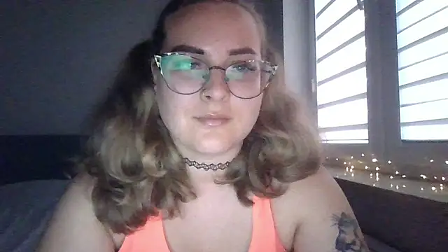 Snapshot of LucyTease chatting on 07-14-26, 07:08 LucyTease online show from 07-14-26, 07:08