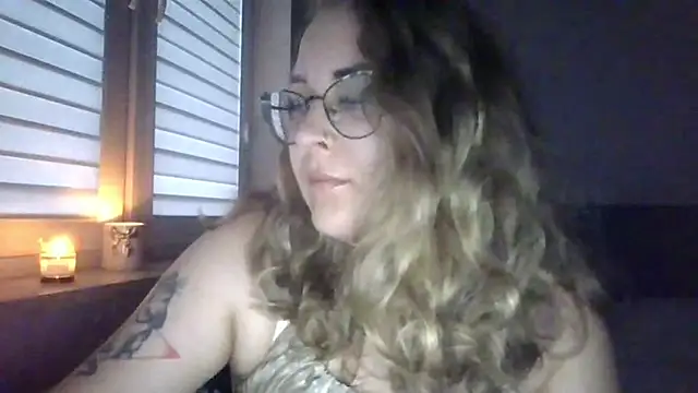 Snapshot of LucyTease chatting on 07-22-26, 06:22 LucyTease online show from 07-22-26, 06:22