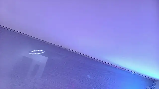 Julie vancouver online show from 07-11-26, 03:53