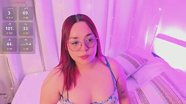 Valeria Reyes  online show from 07-12-26, 07:16