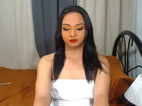 Snapshot of Naughty_Samara chatting on 07-25-26, 02:47 Naughty Samara online show from 07-25-26, 02:47