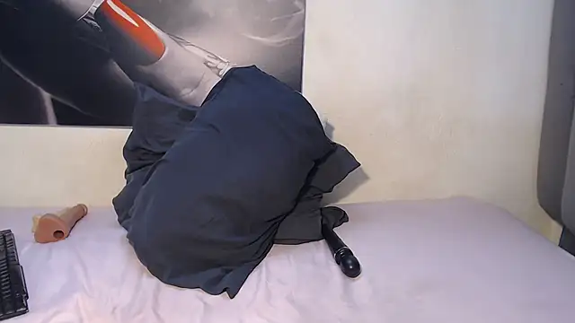 Vivi-ann online show from 07-20-26, 05:22