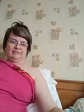 Snapshot of Irena-mis chatting on 07-29-26, 02:37 Irena-mis online show from 07-29-26, 02:37