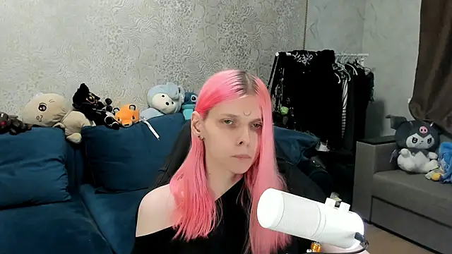 LunaPink69 online show from 07-17-26, 01:34