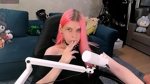LunaPink69 online show from 07-29-26, 01:20