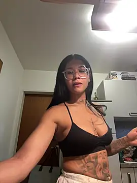 littlelatina online show from 07-24-26, 12:36