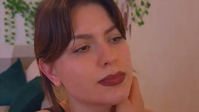 Snapshot of orangeme chatting on 07-15-26, 03:17 orangeme online show from 07-15-26, 03:17