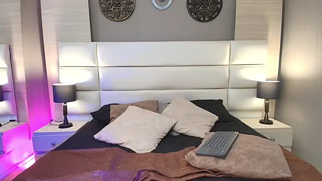MariaBelenX online show from 07-25-26, 12:47
