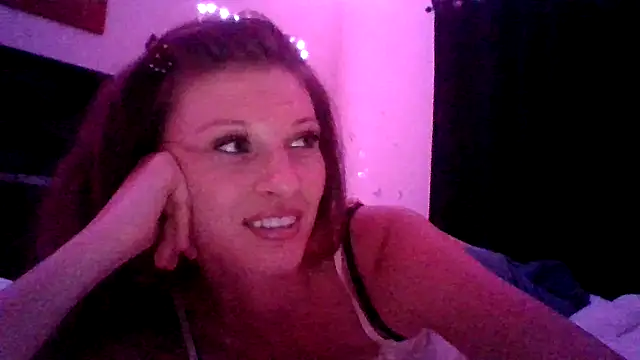 LuciousItaliaaa online show from 07-14-26, 06:40