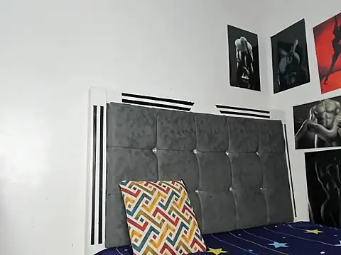 Snapshot of Qutekiller chatting on 07-28-26, 07:39 Qutekiller online show from 07-28-26, 07:39