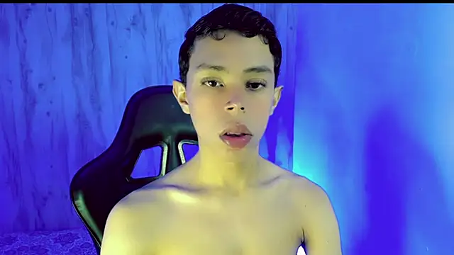 JeifMoon  online show from 07-28-26, 02:13