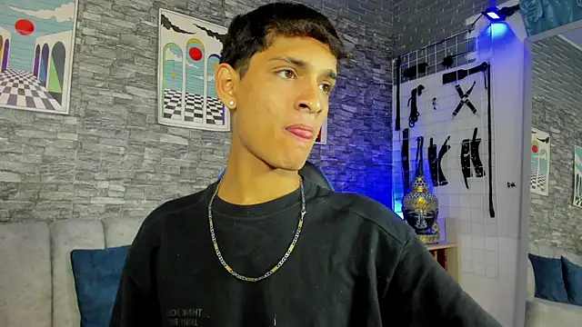 stevensantana1 online show from 07-15-26, 03:23