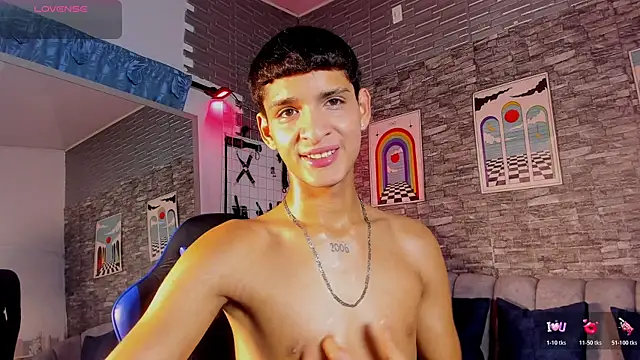 stevensantana1 online show from 07-18-26, 02:21