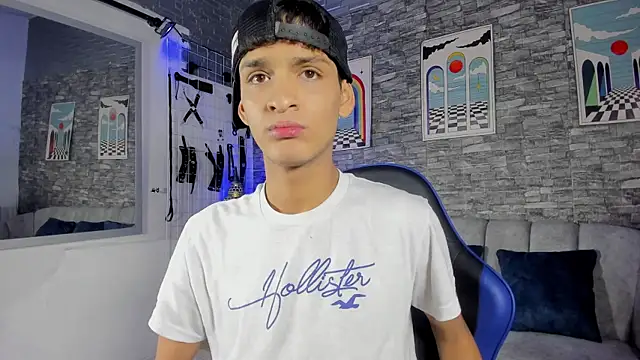 stevensantana1 online show from 07-25-26, 08:06