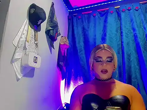 Crystal ShineSt online show from 07-27-26, 10:39