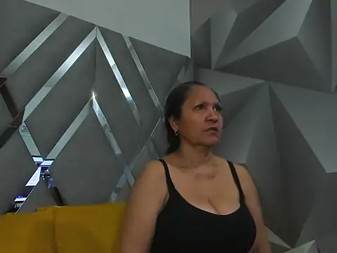 Charlotte Moon1 online show from 07-25-26, 02:53