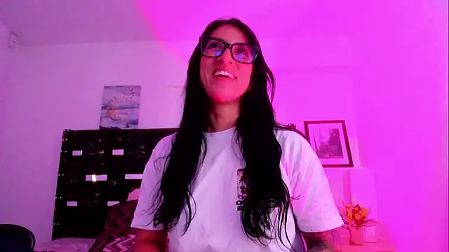 ZarayFeet  online show from 07-17-26, 01:18