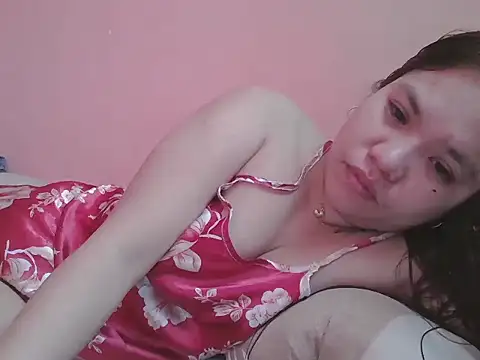 UrHotBabexxx online show from 07-22-26, 06:05