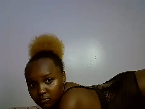 Snapshot of Chelsey_18 chatting on 07-14-26, 02:23 Chelsey 18 online show from 07-14-26, 02:23