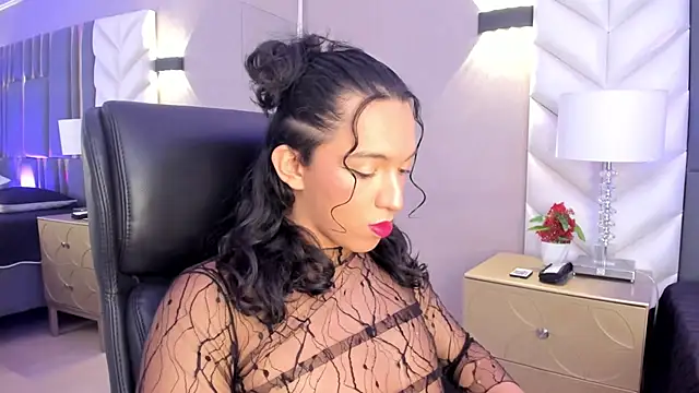 LexyWoods online show from 07-24-26, 03:26
