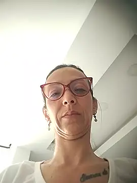 Alanabruner online show from 07-19-26, 05:49