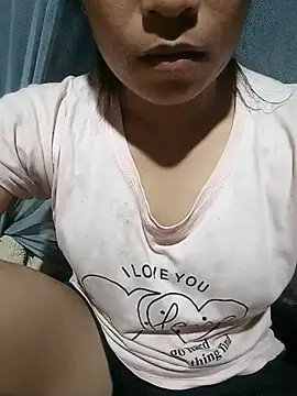lan-xinh online show from 07-20-26, 01:46