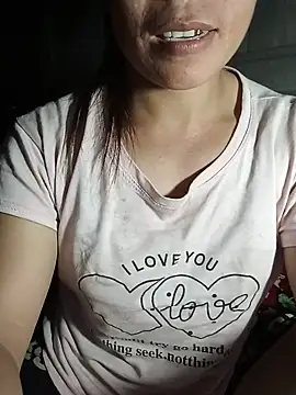 lan-xinh online show from 07-25-26, 12:36